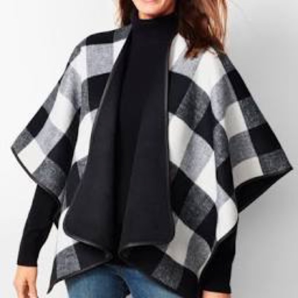 TALBOTS WOOL BLEND BUFFALO PLAID BLACK AND WHITE CHECKERED SQUARE PONCHO